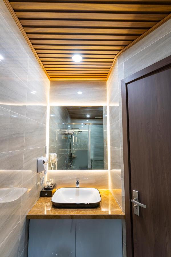 Cm Hotel & Apartment ไฮฟอง ภายนอก รูปภาพ