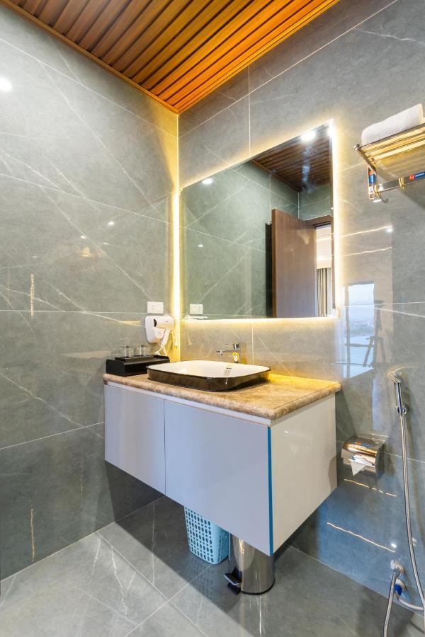 Cm Hotel & Apartment ไฮฟอง ภายนอก รูปภาพ